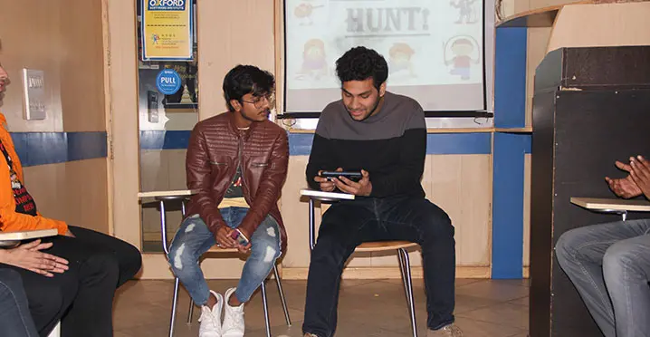Students performing at a talent hunt event